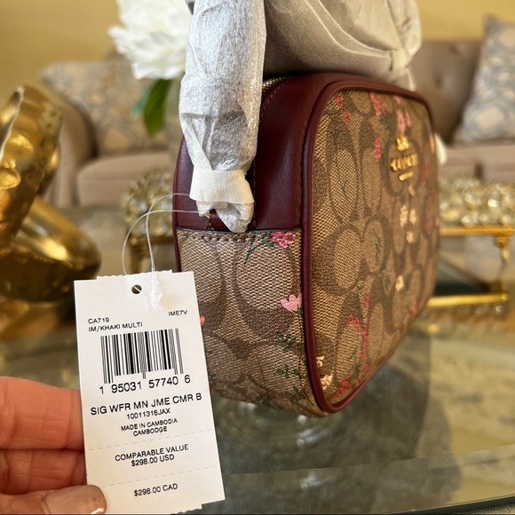 Coach Mini Jamie Camera Bag In Signature Canvas With Wildflower Print - Picture 7 of 9